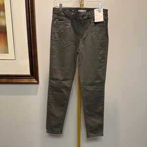 Sonoma Olive-Tone Slim Stretch Jeans NWT 10R